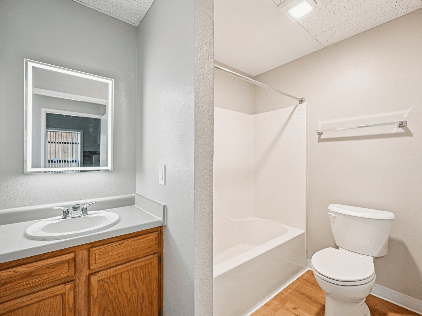 Fairborn Apartment: 221 N. Central Ave