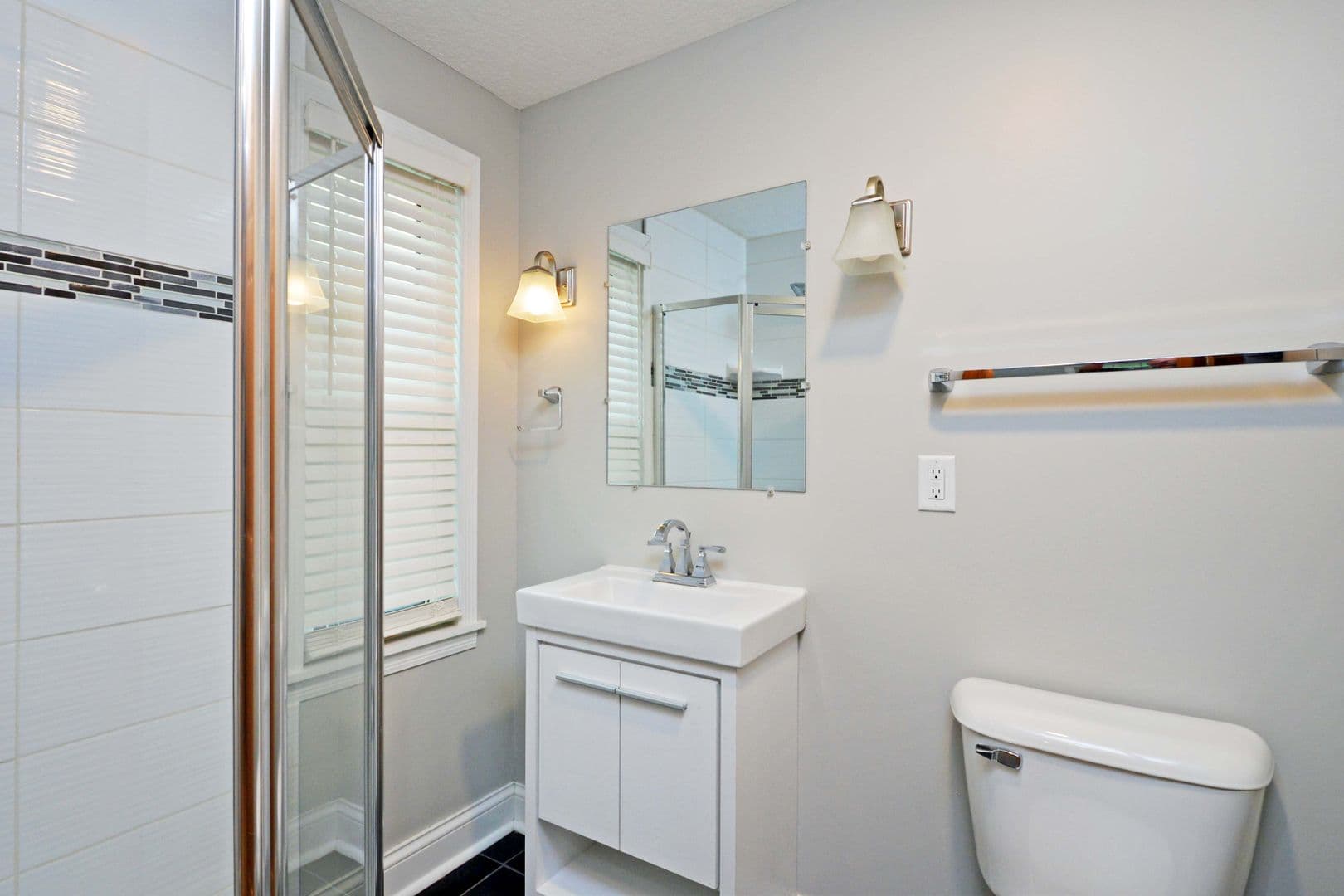 Minneapolis Apartment: 3552 Irving Ave S