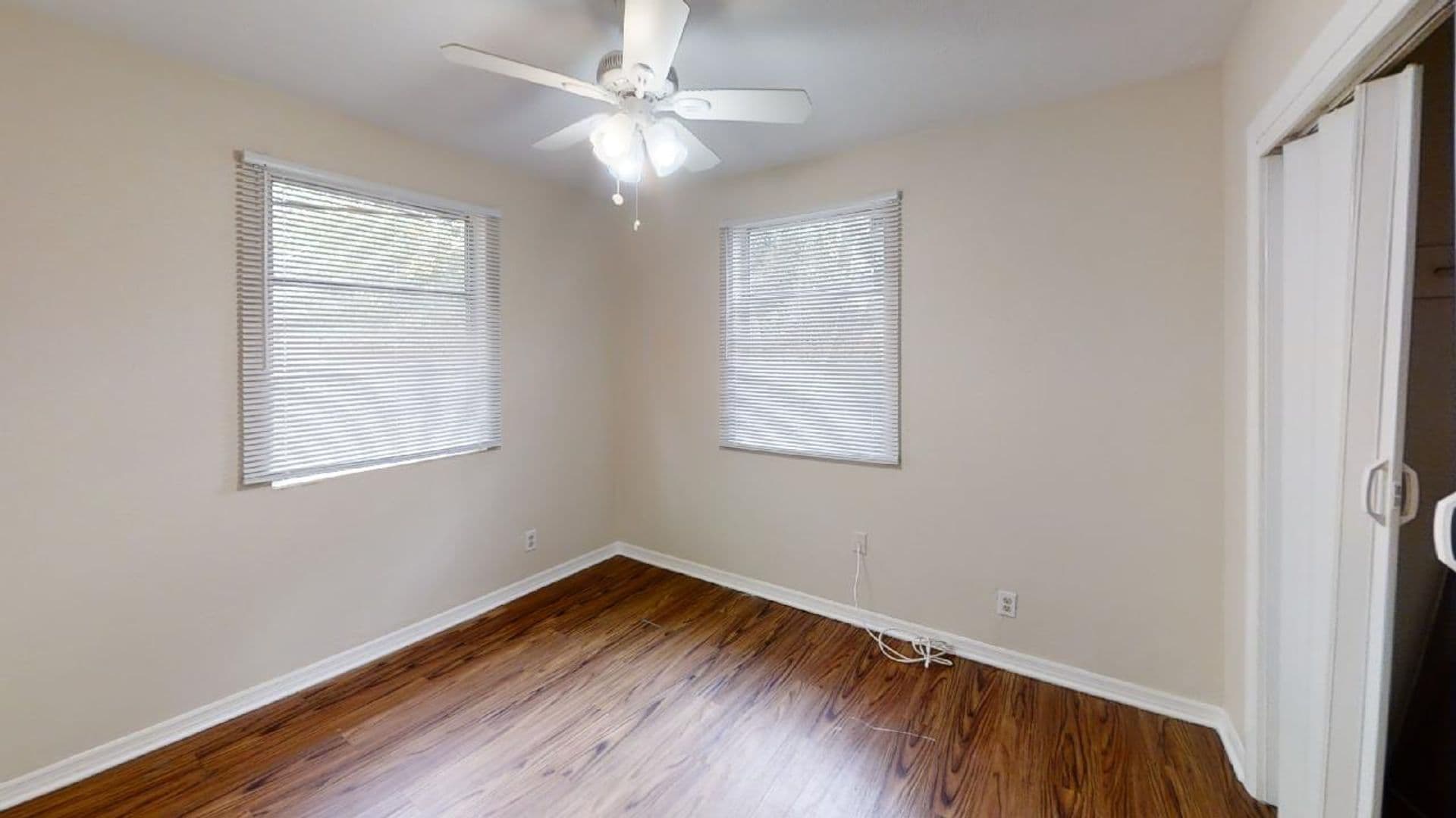 Jacksonville House: 2178 West 41st Street