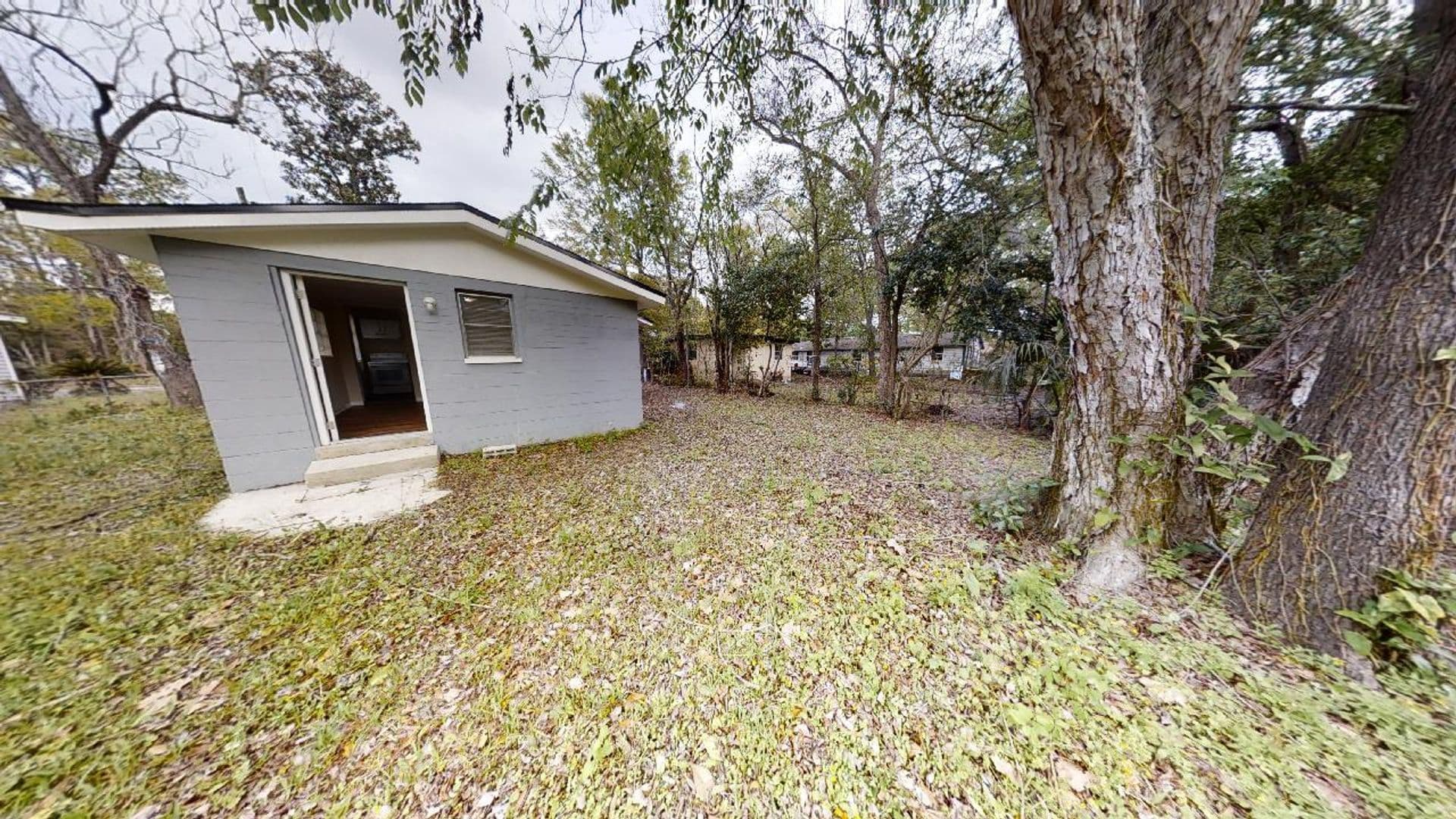 Jacksonville House: 2178 West 41st Street