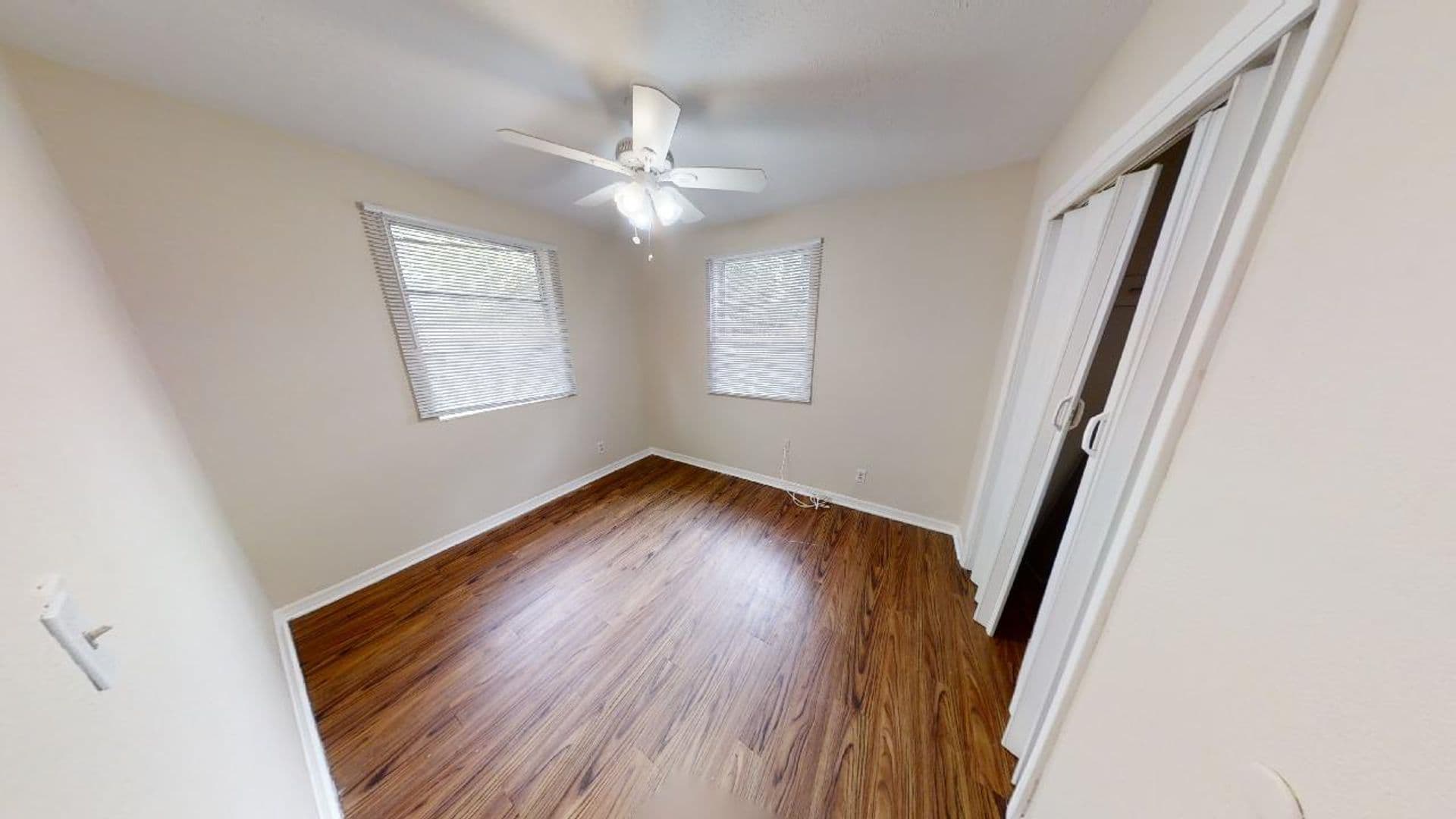 Jacksonville House: 2178 West 41st Street
