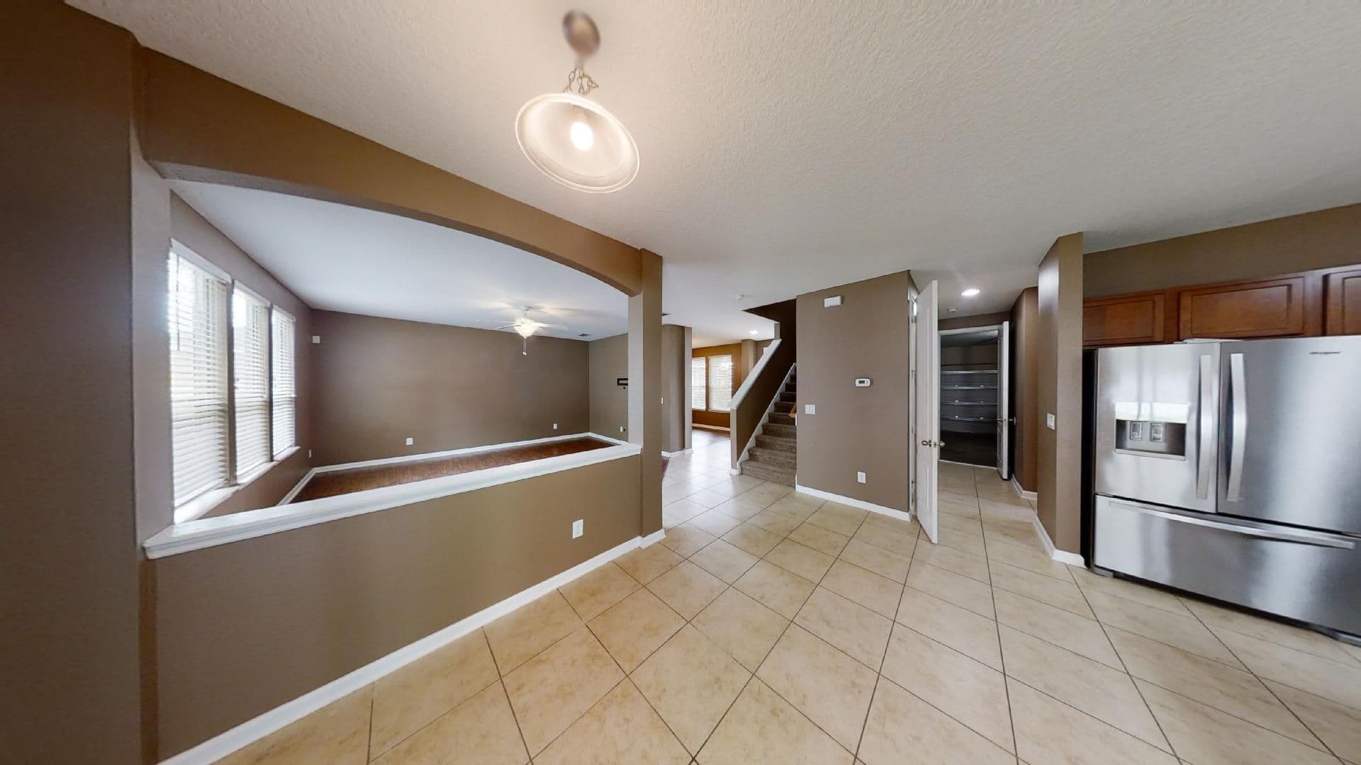 Jacksonville House: 15695 Lexington Park Boulevard