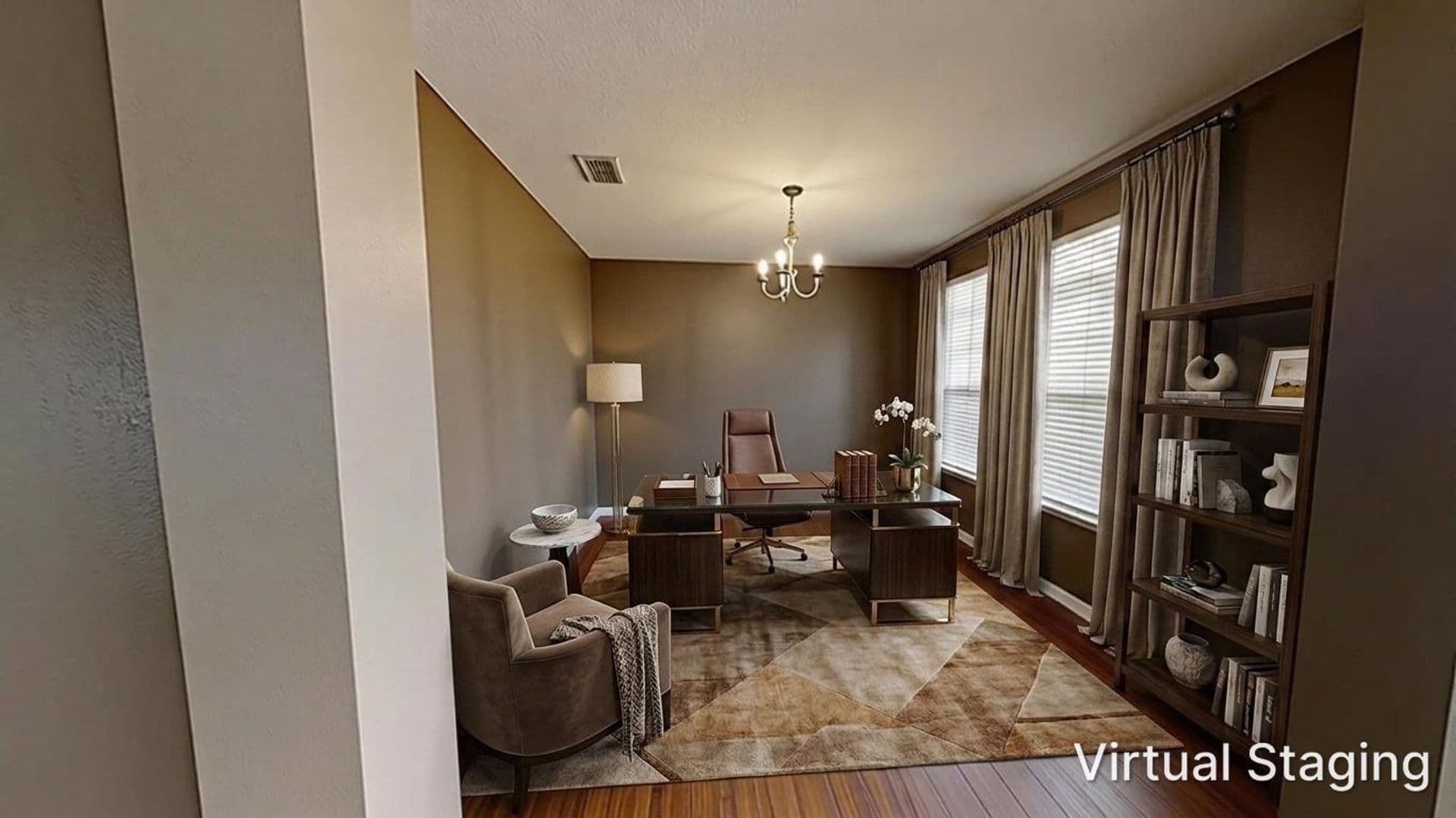 Jacksonville House: 15695 Lexington Park Boulevard