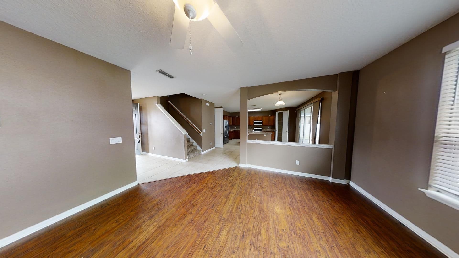 Jacksonville House: 15695 Lexington Park Boulevard