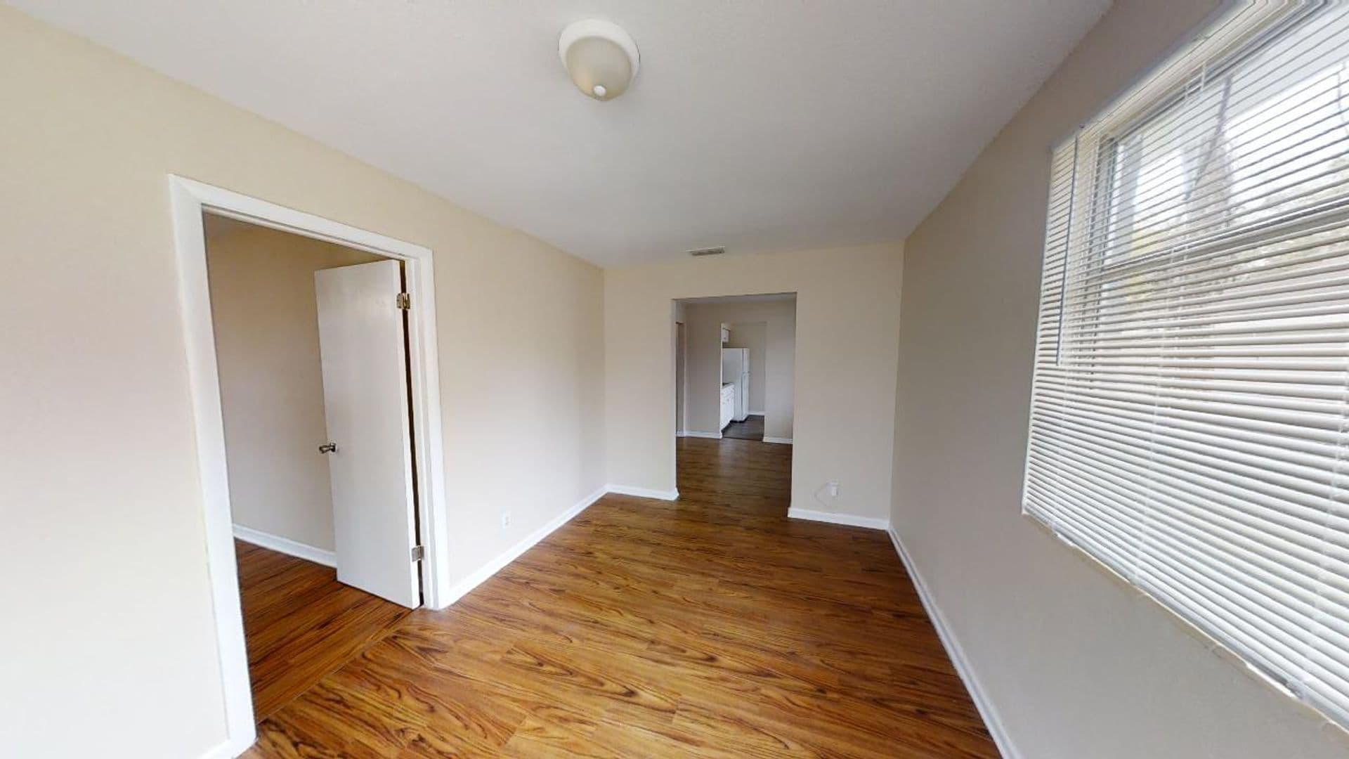 Jacksonville House: 2178 West 41st Street