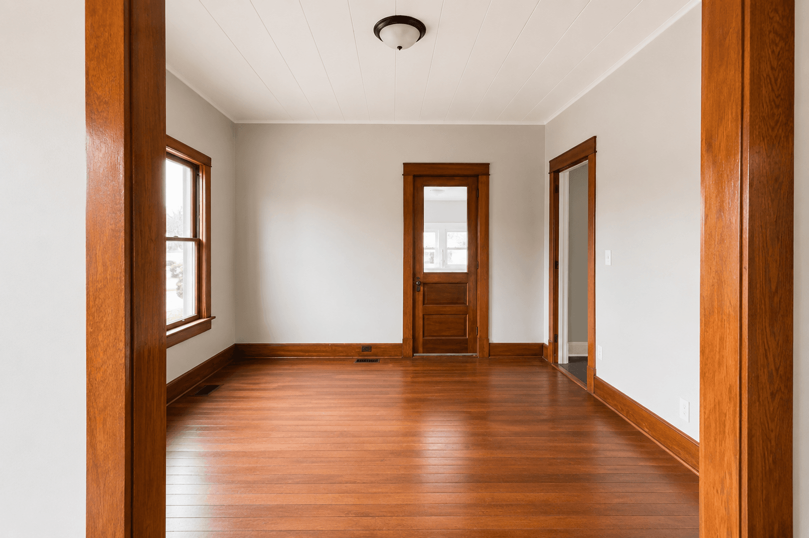 Terre Haute House: 1475 S 10th Street