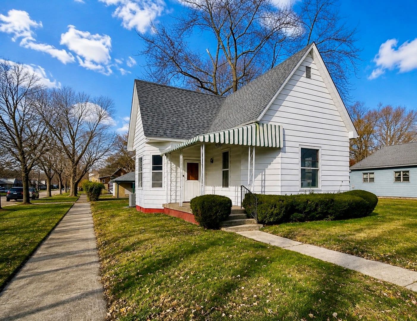 Terre Haute House: 1475 S 10th Street
