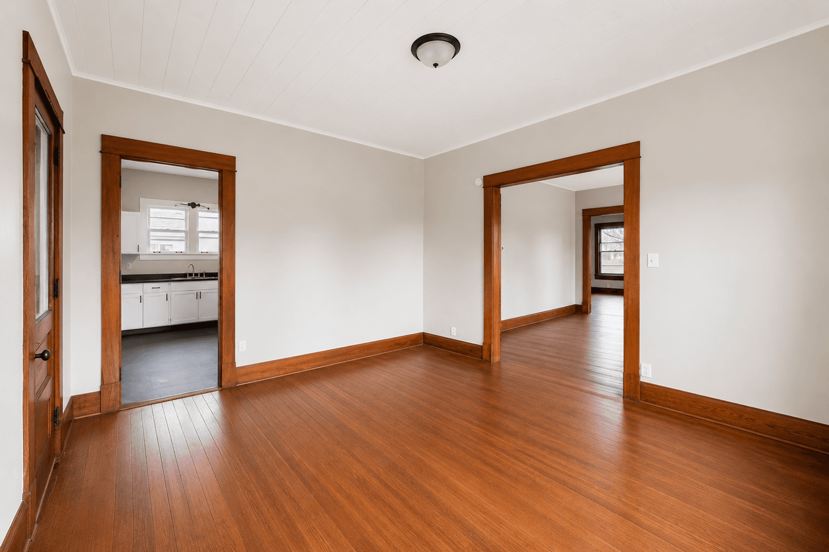 Terre Haute House: 1475 S 10th Street