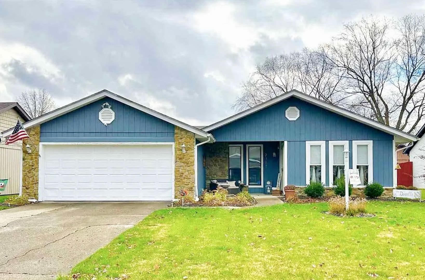 Terre Haute House: 2317 E Clayton Drive