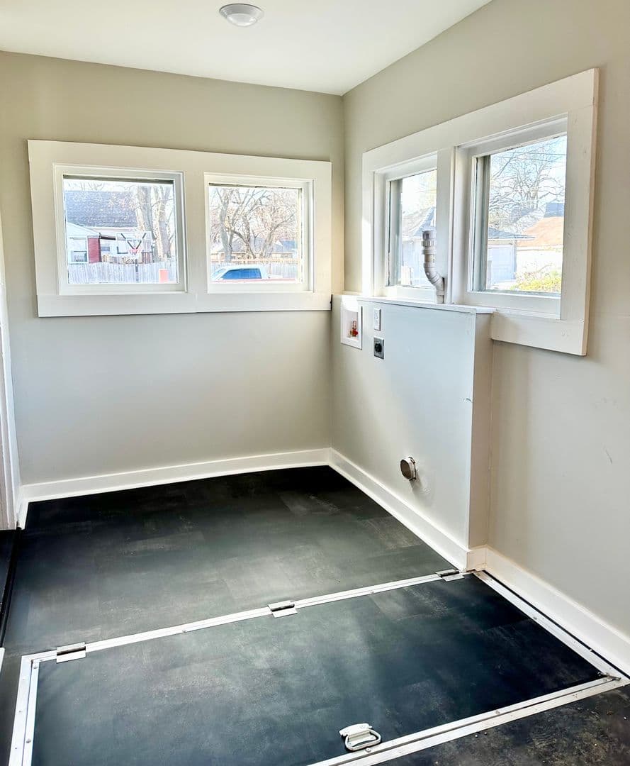 Terre Haute House: 1475 S 10th Street