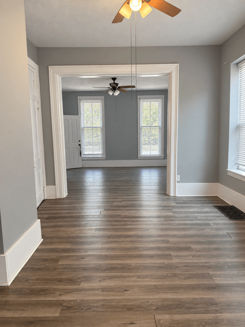 Terre Haute Apartment: 519 S 8th Street