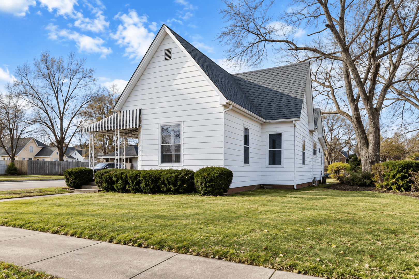 Terre Haute House: 1475 S 10th Street