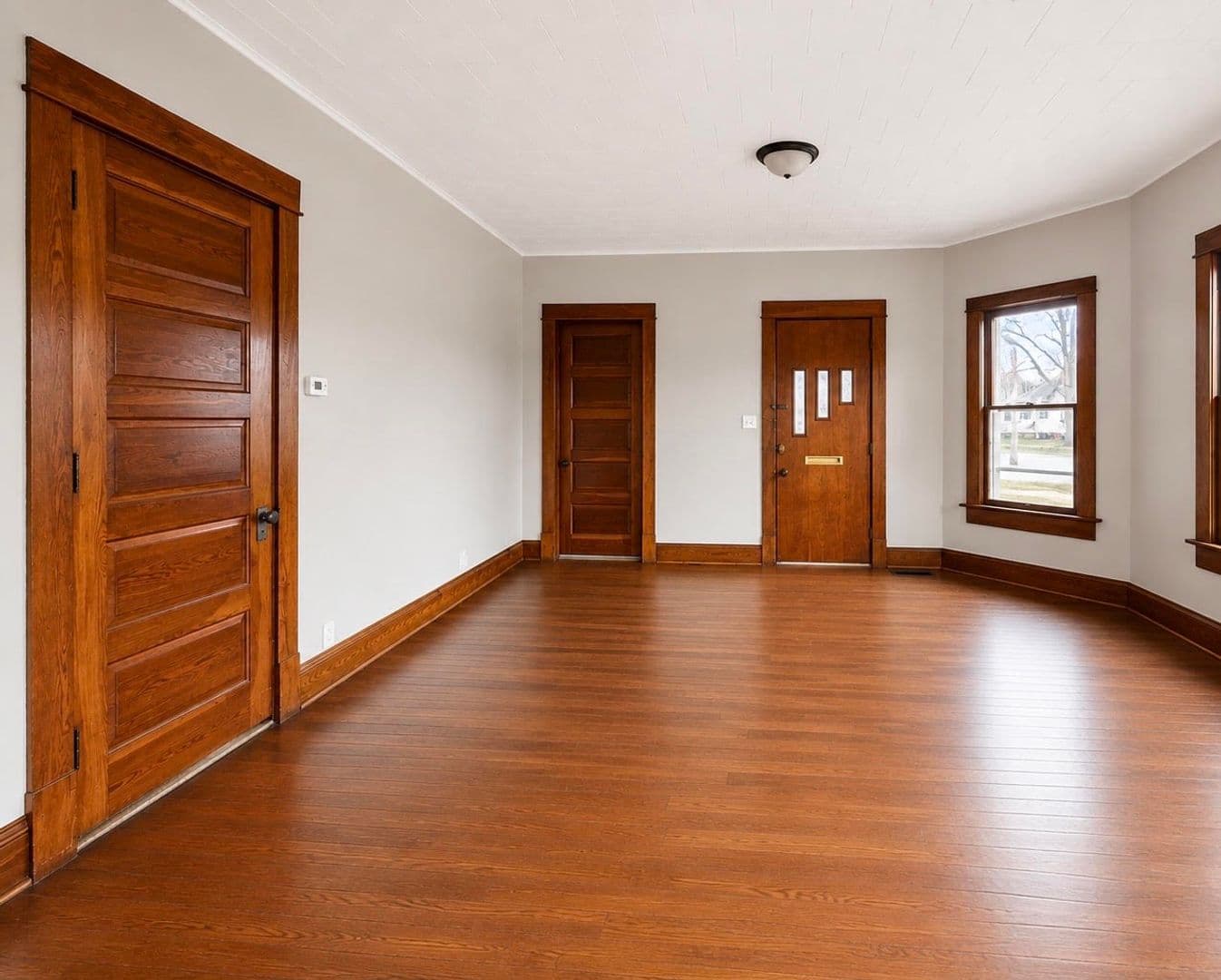 Terre Haute House: 1475 S 10th Street