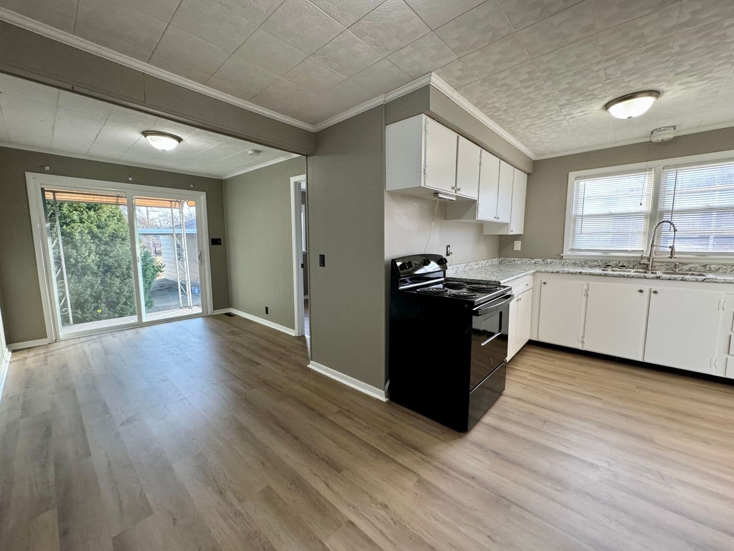 Terre Haute House: 3609 Maple Avenue
