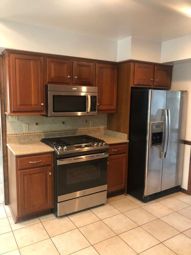Virginia Beach House: 2509 Elson Green Avenue