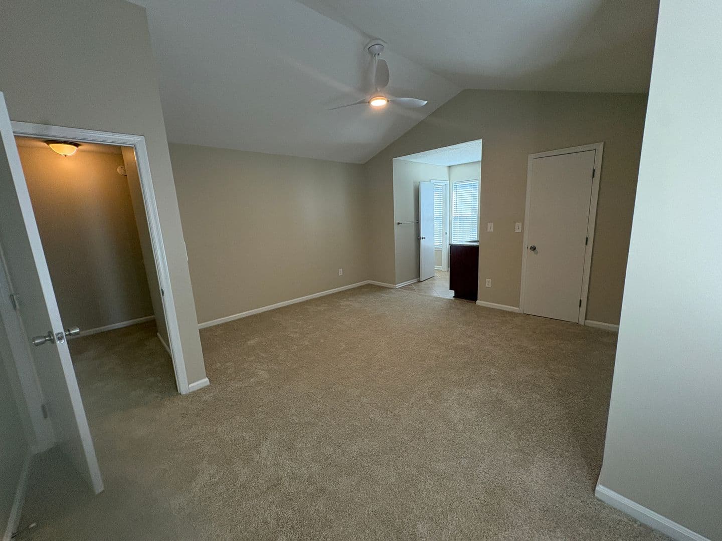 Virginia Beach Condo: 4422 Segovia Court