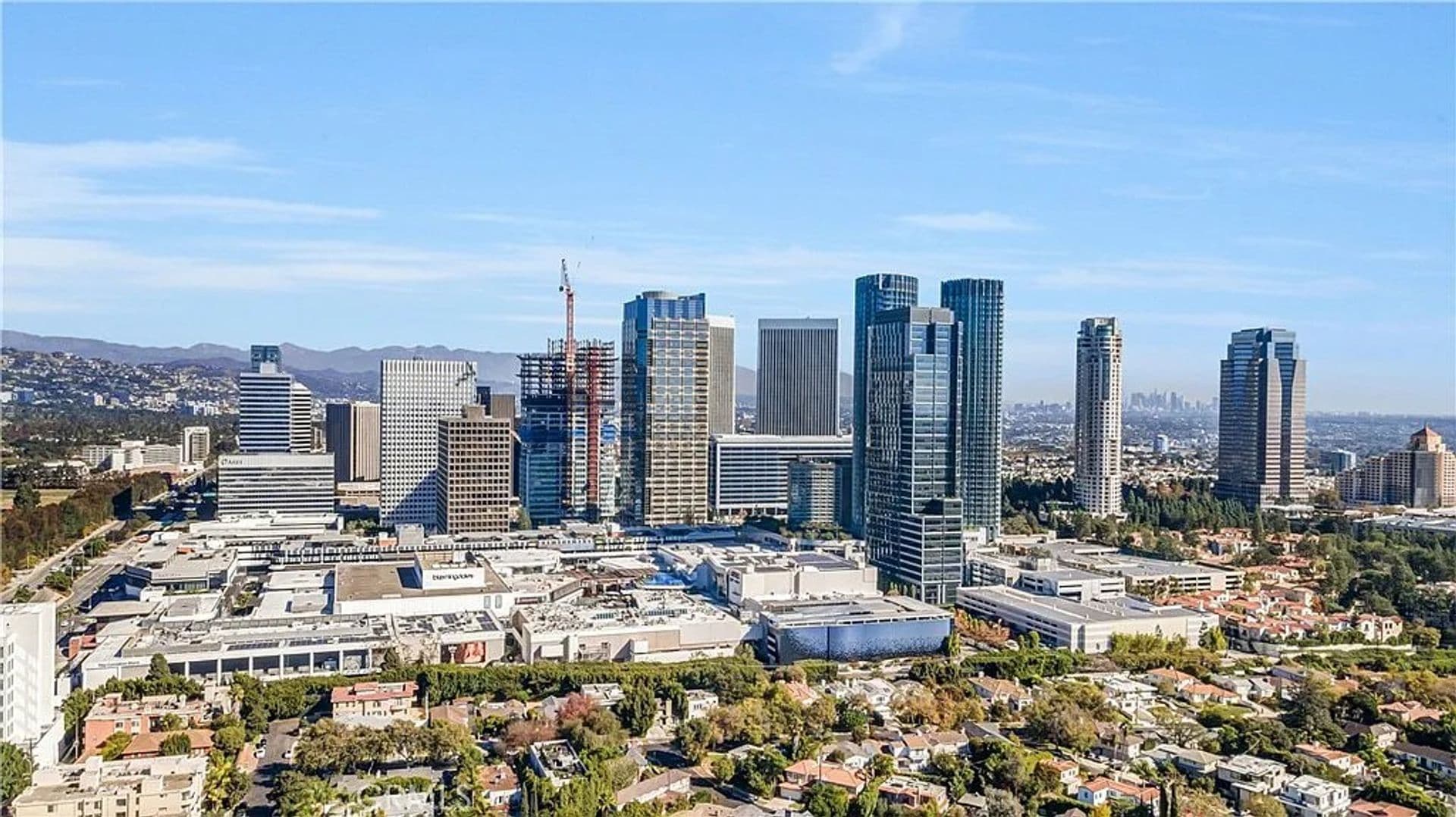 Los Angeles Multiplex: 1819 Westholme Ave