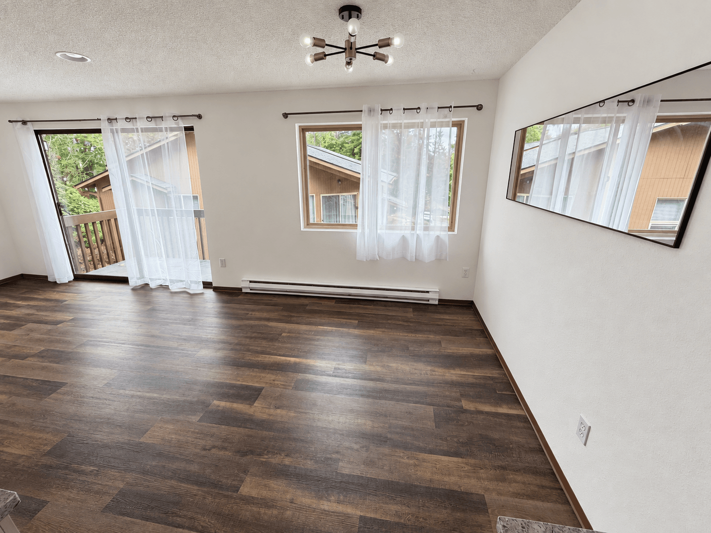 Bellevue Apartment: 12711 SE 42nd St,