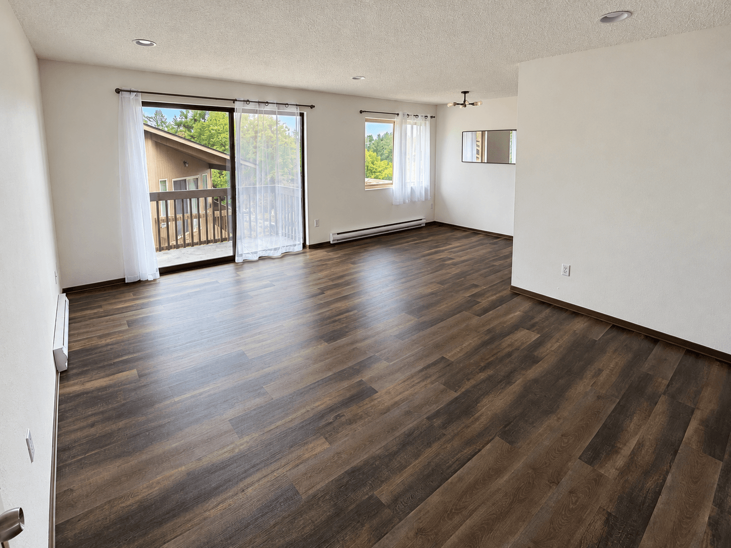 Bellevue Apartment: 12711 SE 42nd St,