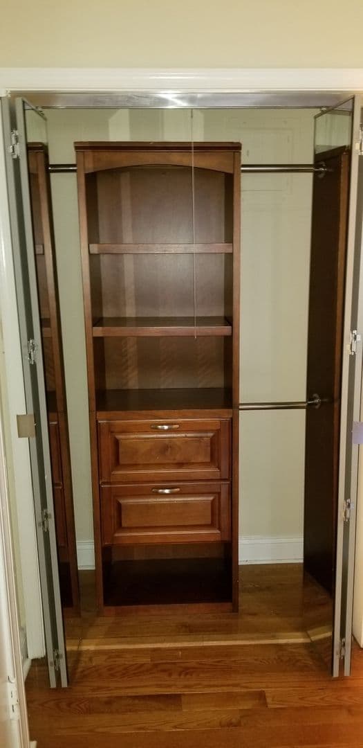 Washington Apartment: 1815 Riggs Place NW