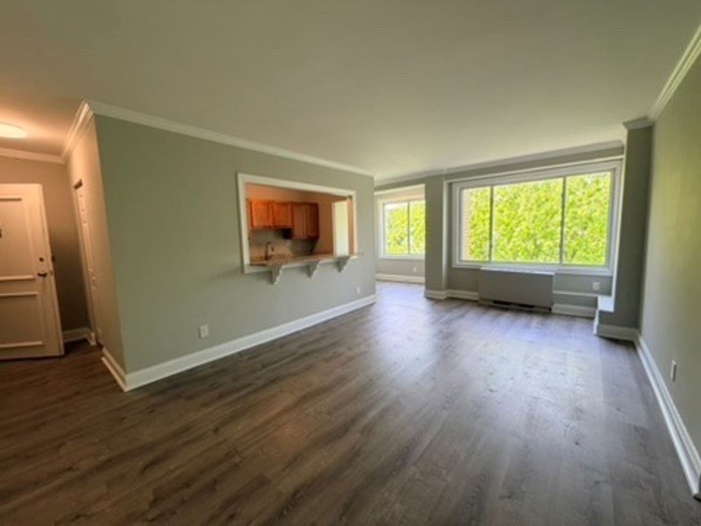 Washington Apartment: 5323 Connecticut Ave NW