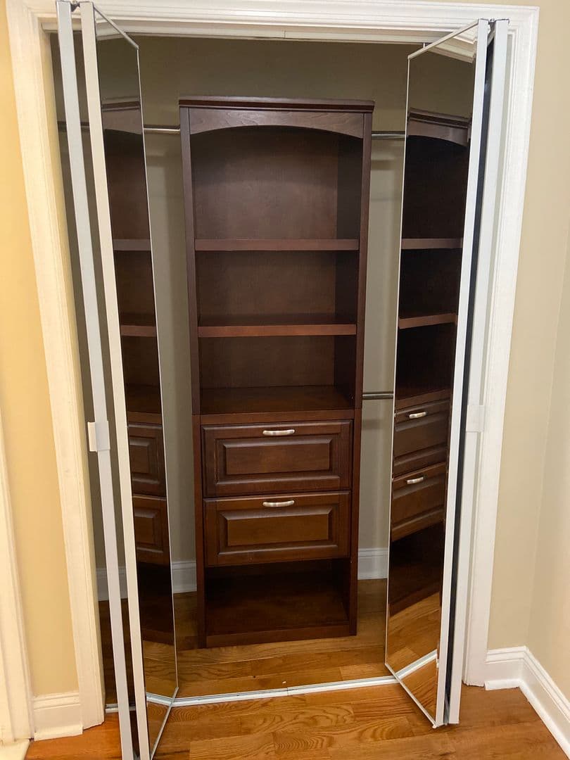 Washington Apartment: 1815 Riggs Place NW