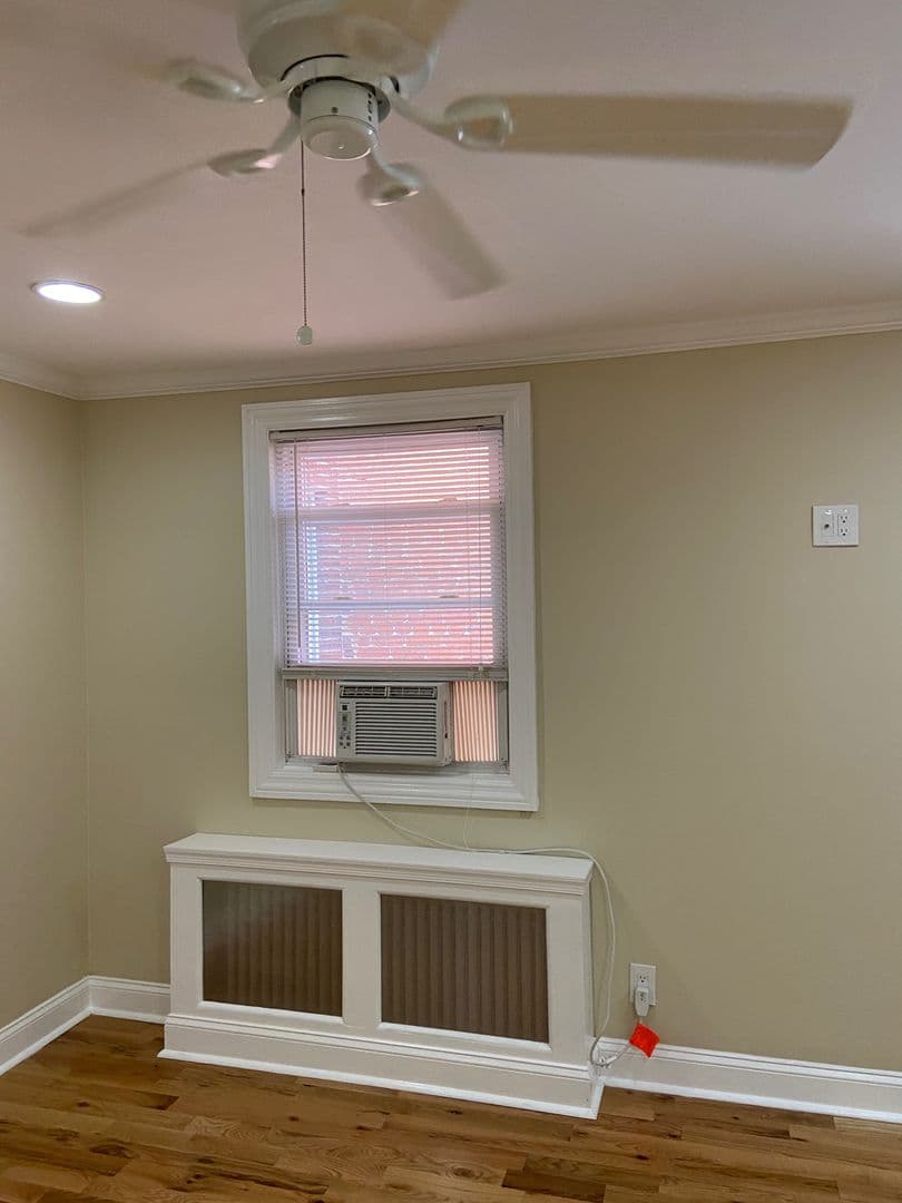 Washington Apartment: 1815 Riggs Place NW