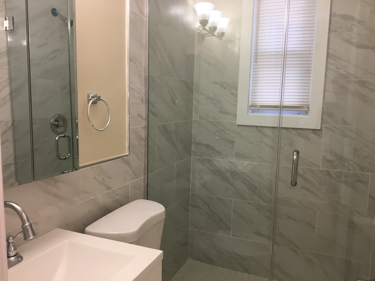 Washington Apartment: 1815 Riggs Place NW