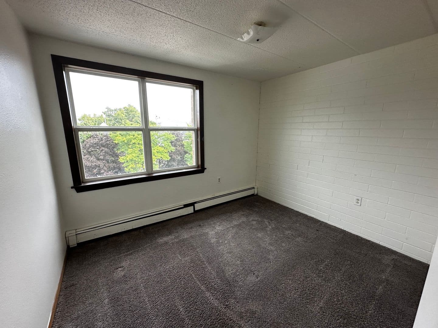 Beloit Apartment: 241 W. Grand Ave.