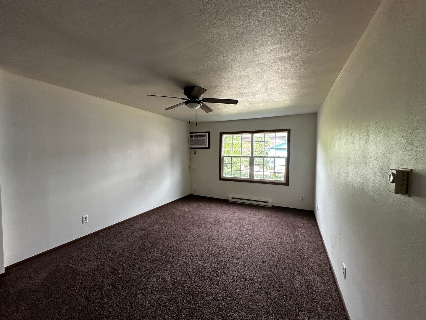Beloit Apartment: 501 W. Grand Ave.