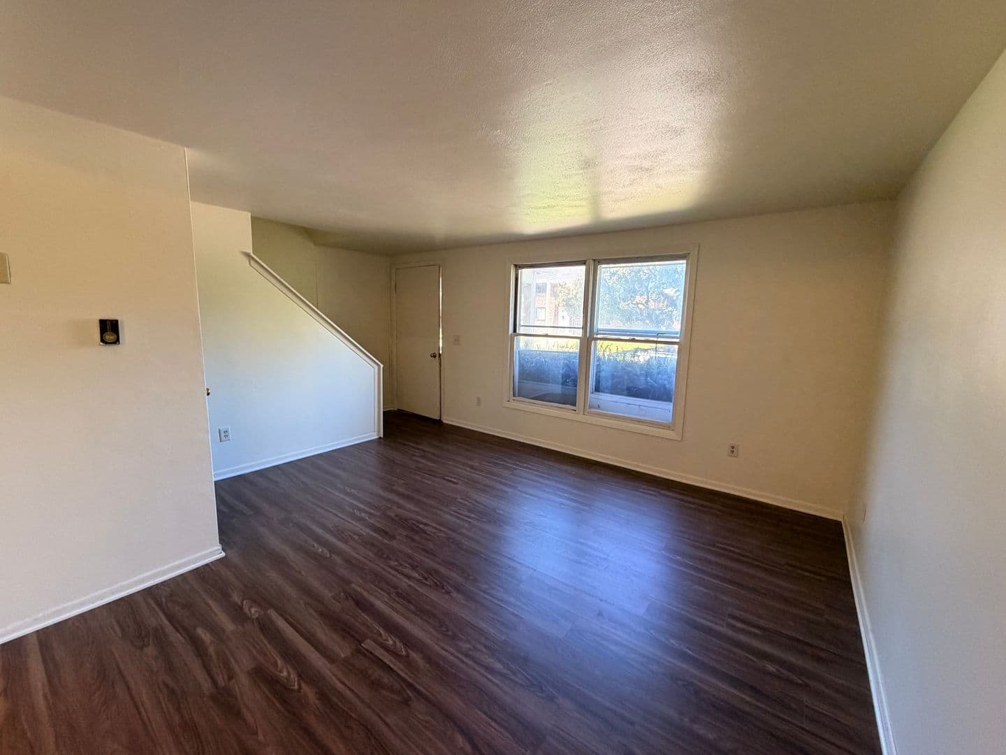 Milton Apartment: 38 - 40 Northside Dr.