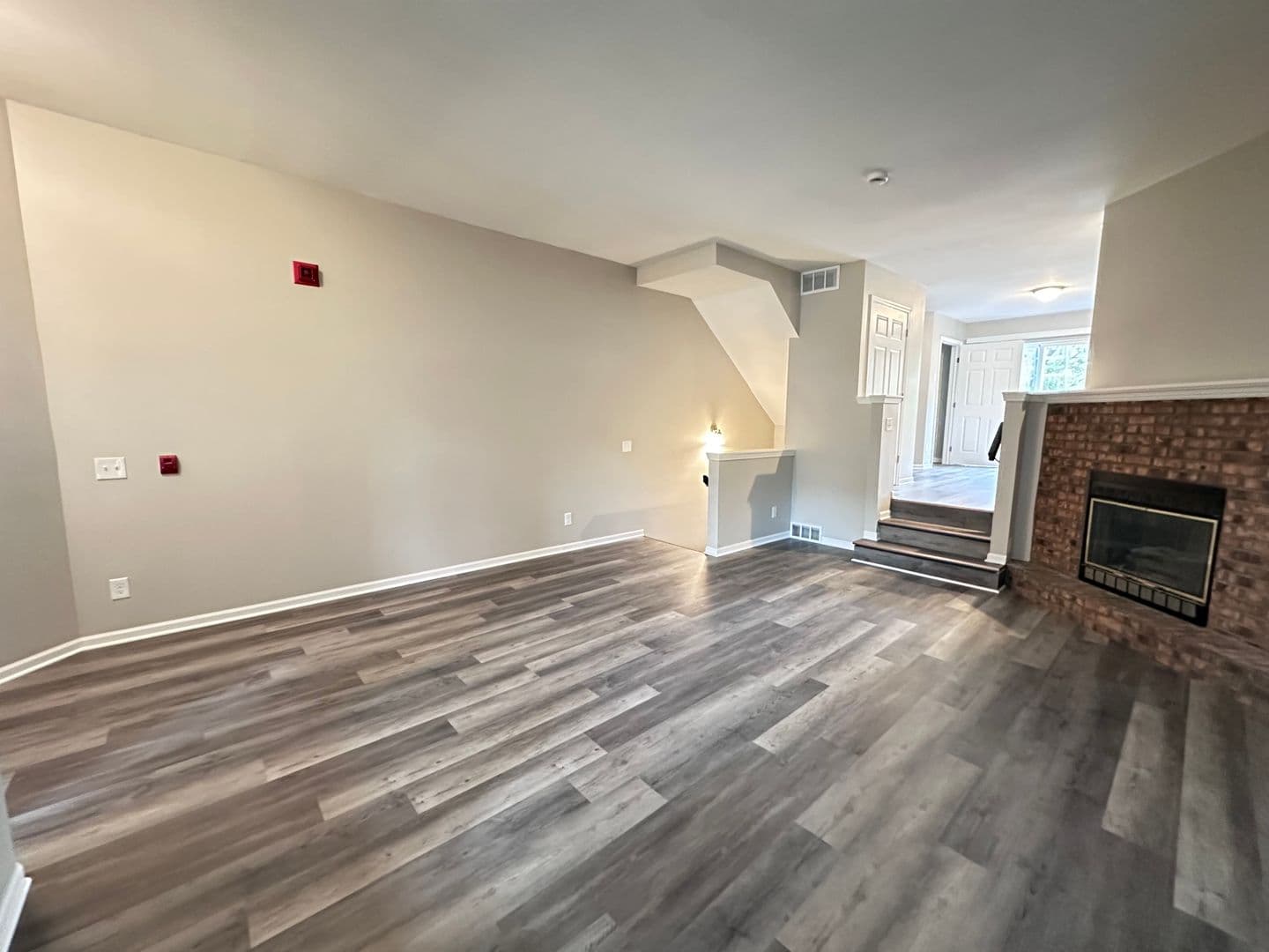 Madison Apartment: 817 - 831 Jana Lane
