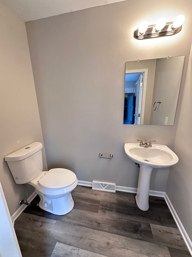 Madison Apartment: 817 - 831 Jana Lane