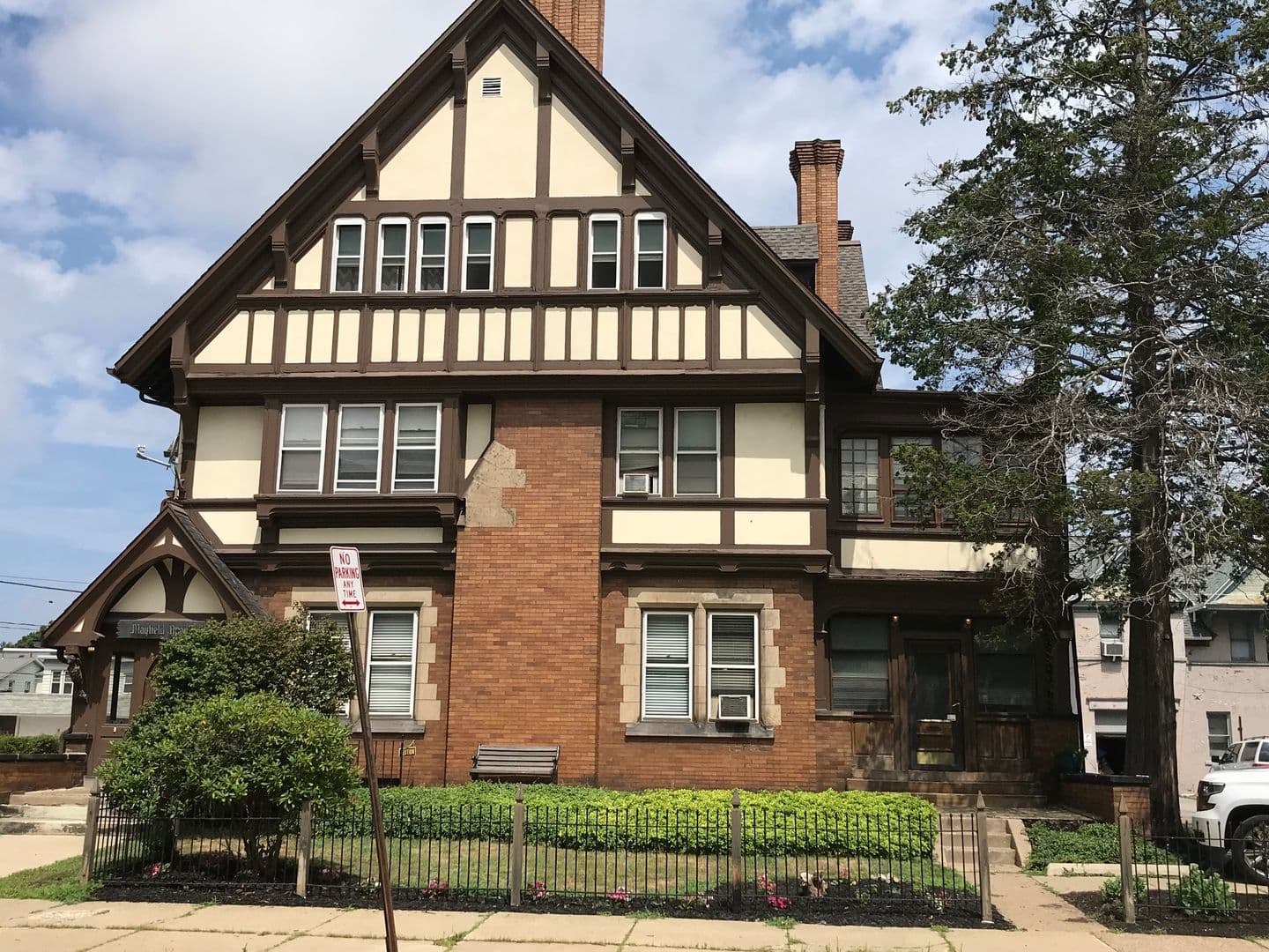 Erie Apartment: 230 West 9th Street