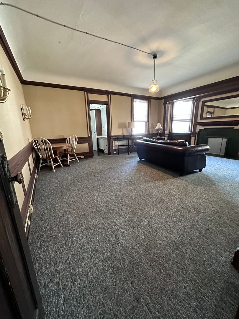 Erie Apartment: 230 West 9th Street
