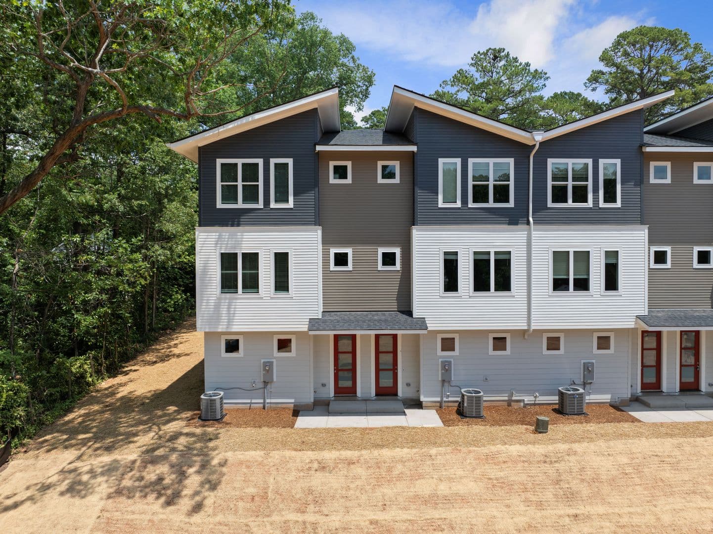 Raleigh Townhome: 4204 Reavis Rd.