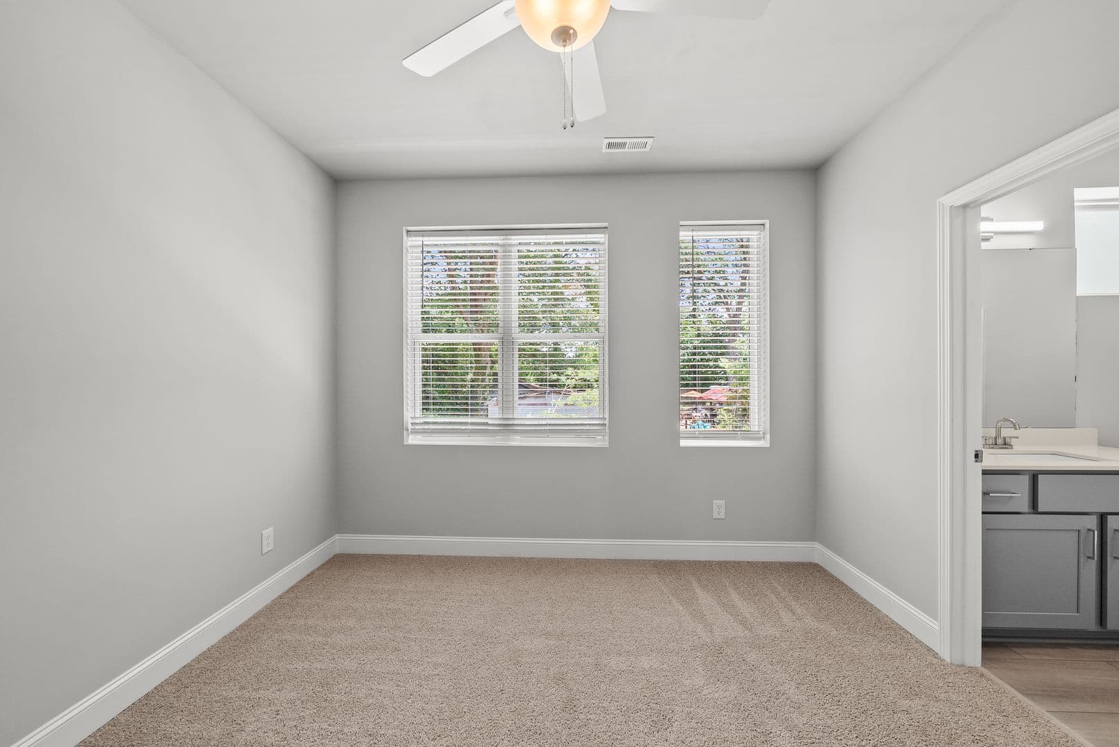 Raleigh Townhome: 4204 Reavis Rd.