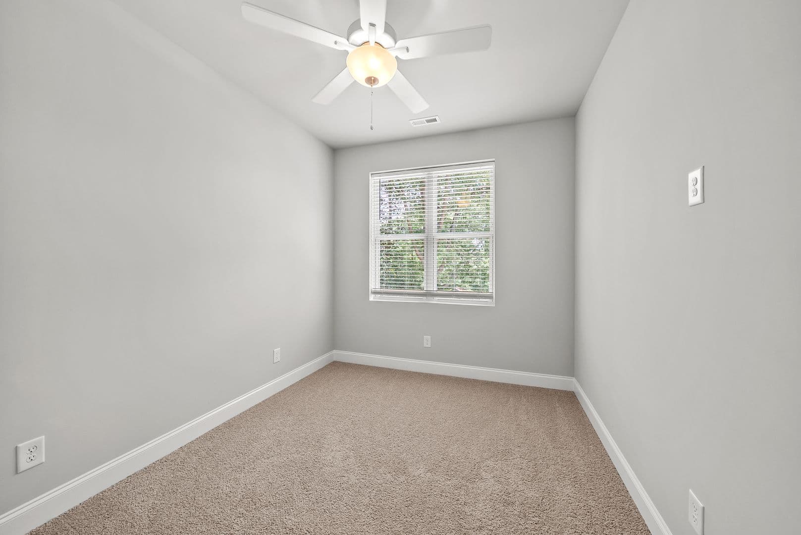 Raleigh Townhome: 4204 Reavis Rd.