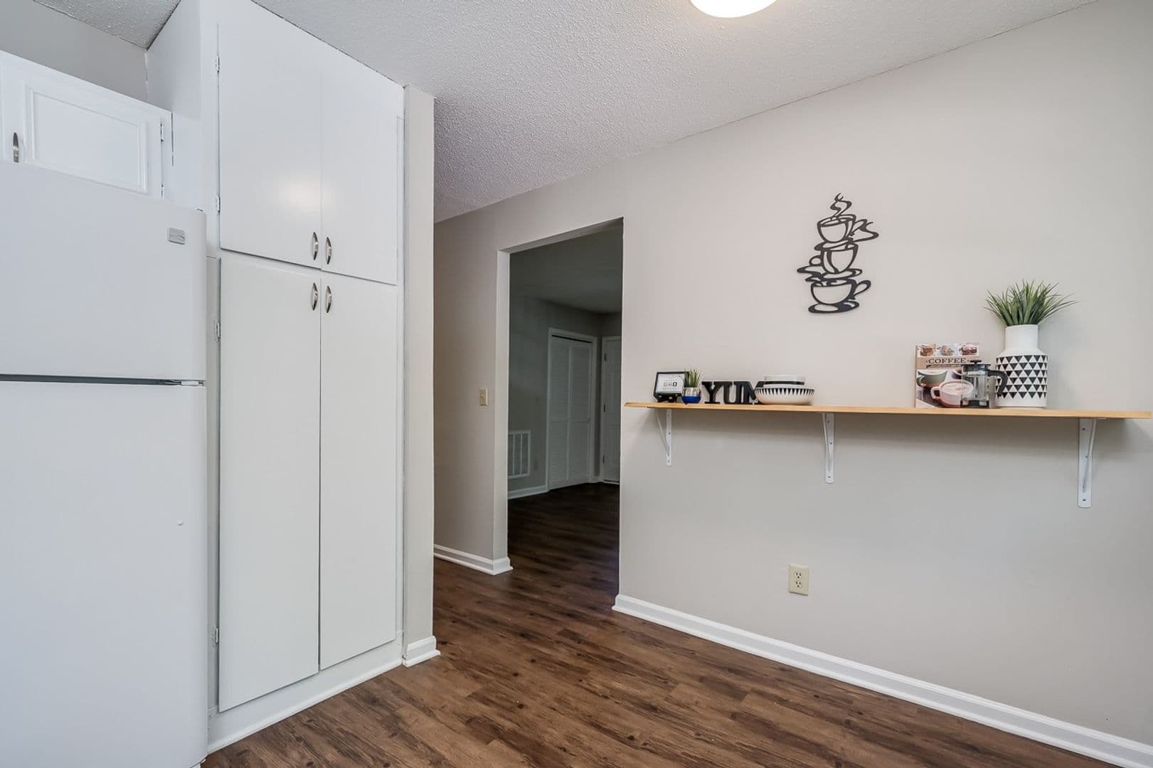 Raleigh Apartment: 1417 Onslow Rd.