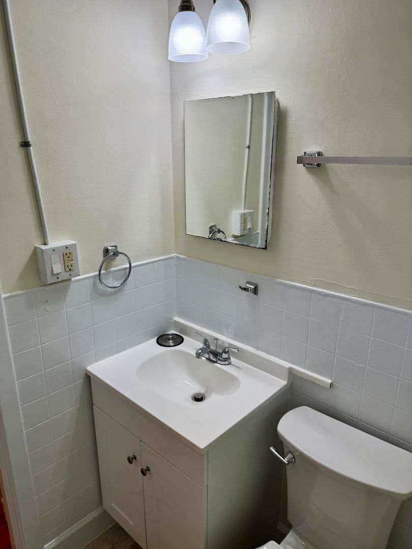 Raleigh Apartment: 613 St. Mary's St.