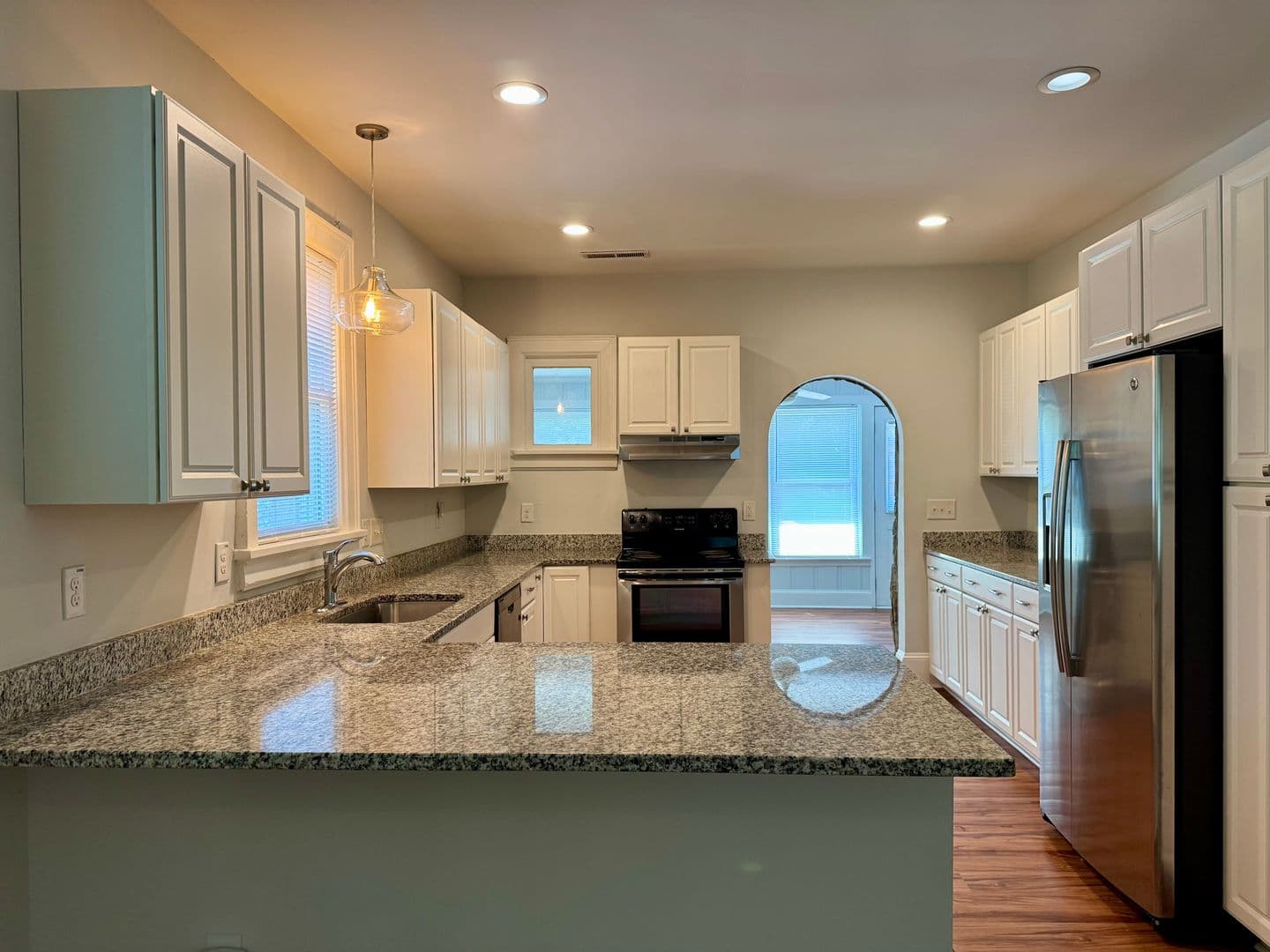 Raleigh Apartment: 905 W Peace St.