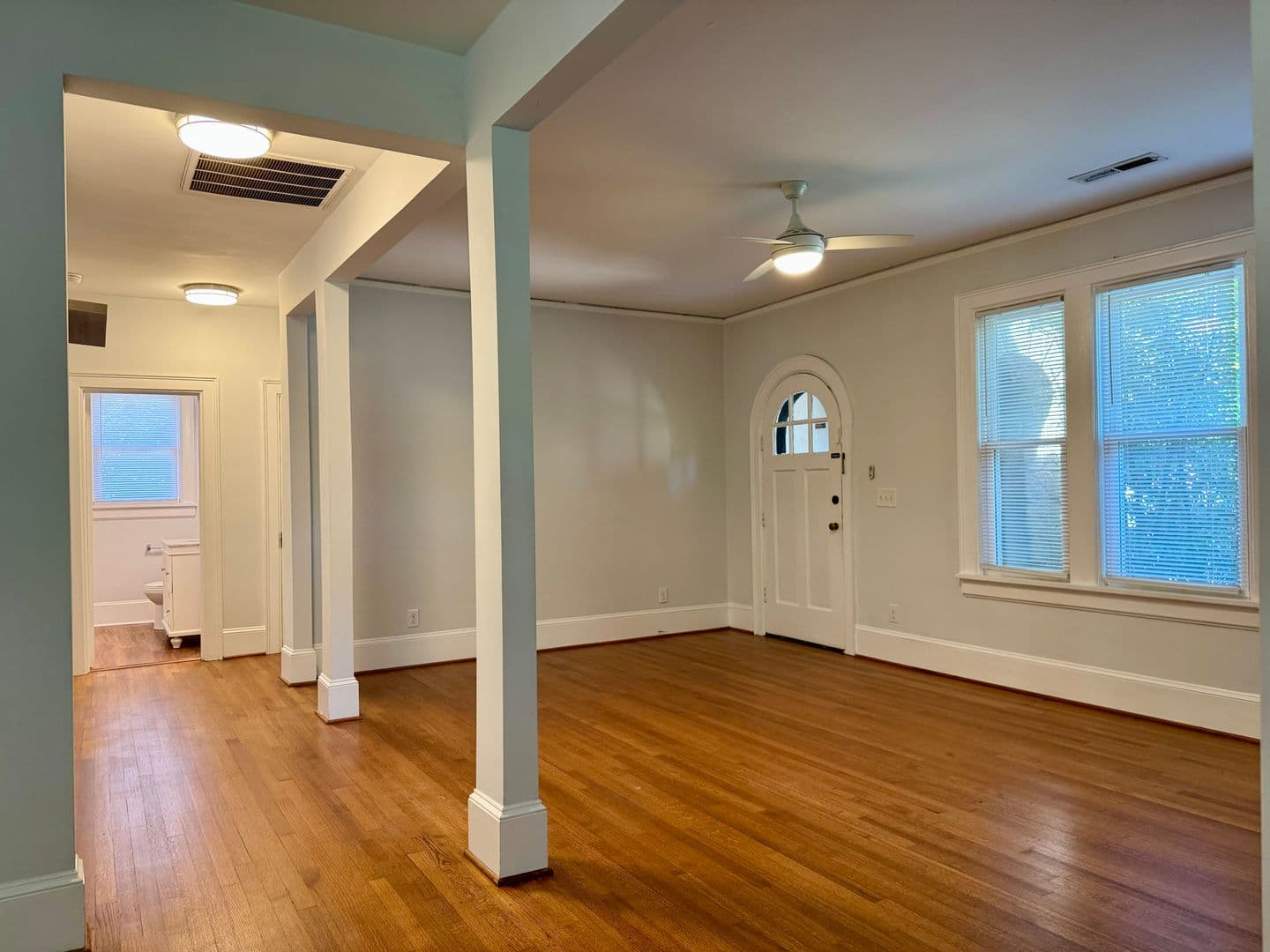 Raleigh Apartment: 905 W Peace St.