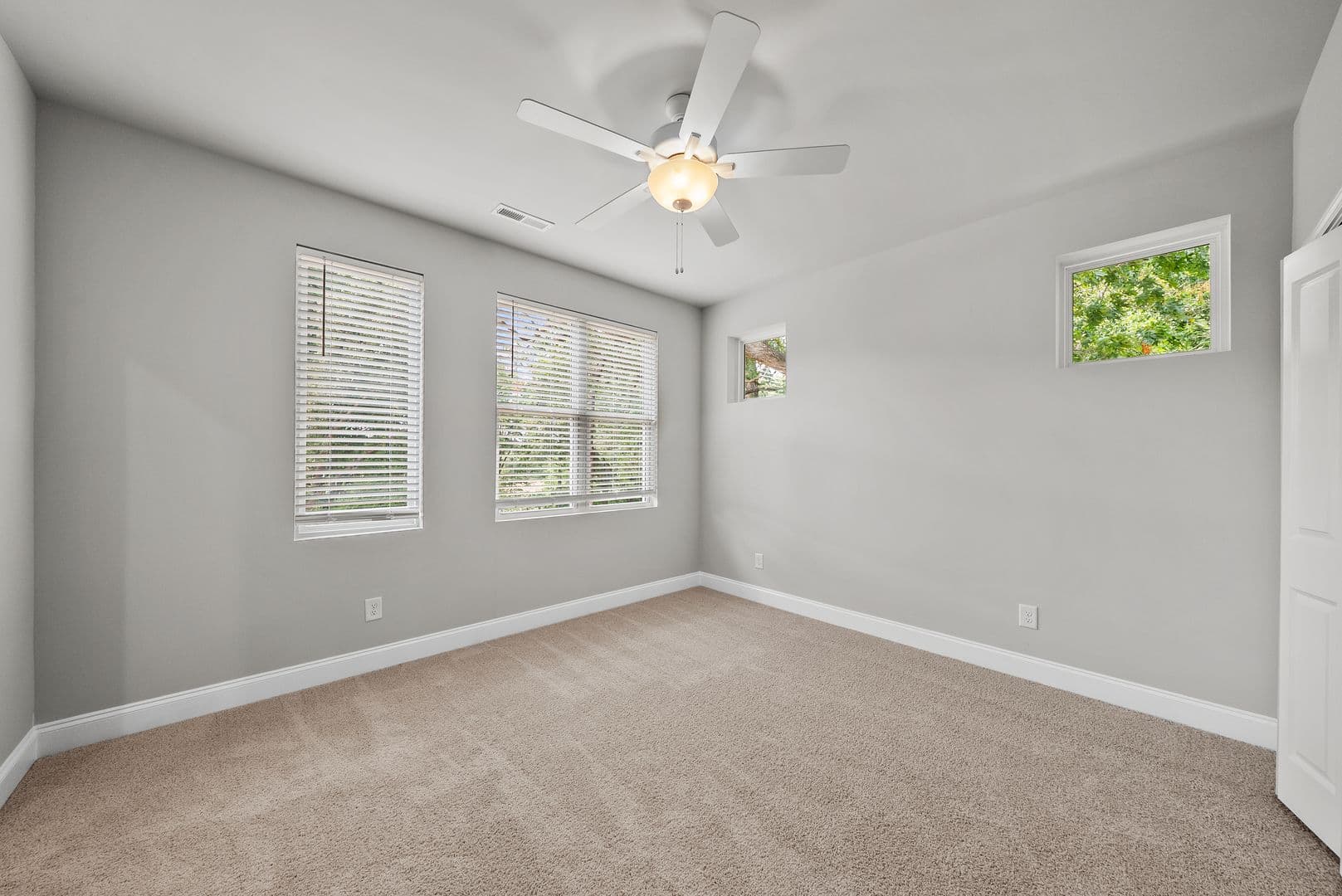 Raleigh Townhome: 4204 Reavis Rd.