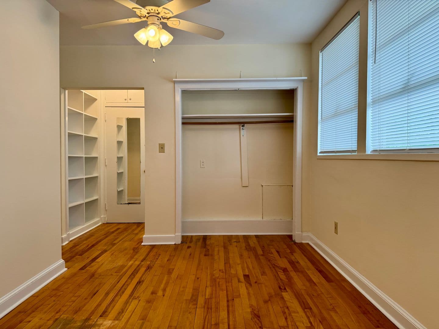 Raleigh Apartment: 613 St. Mary's St.