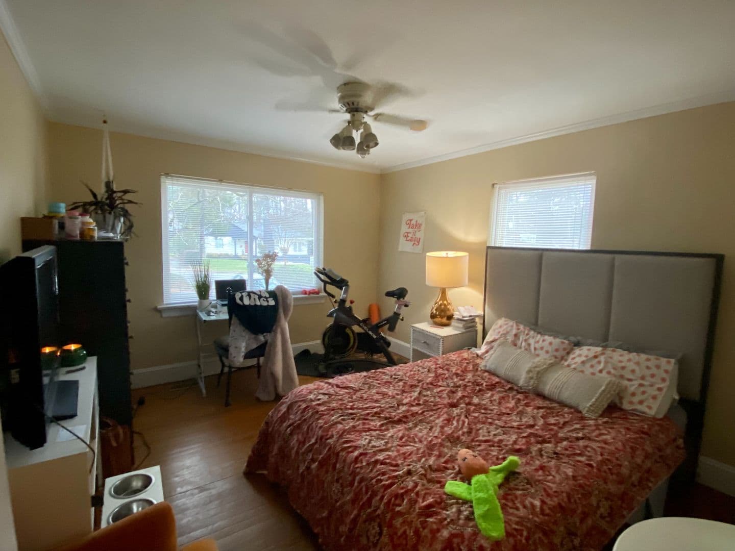 Raleigh Apartment: 1206 Duplin Rd.