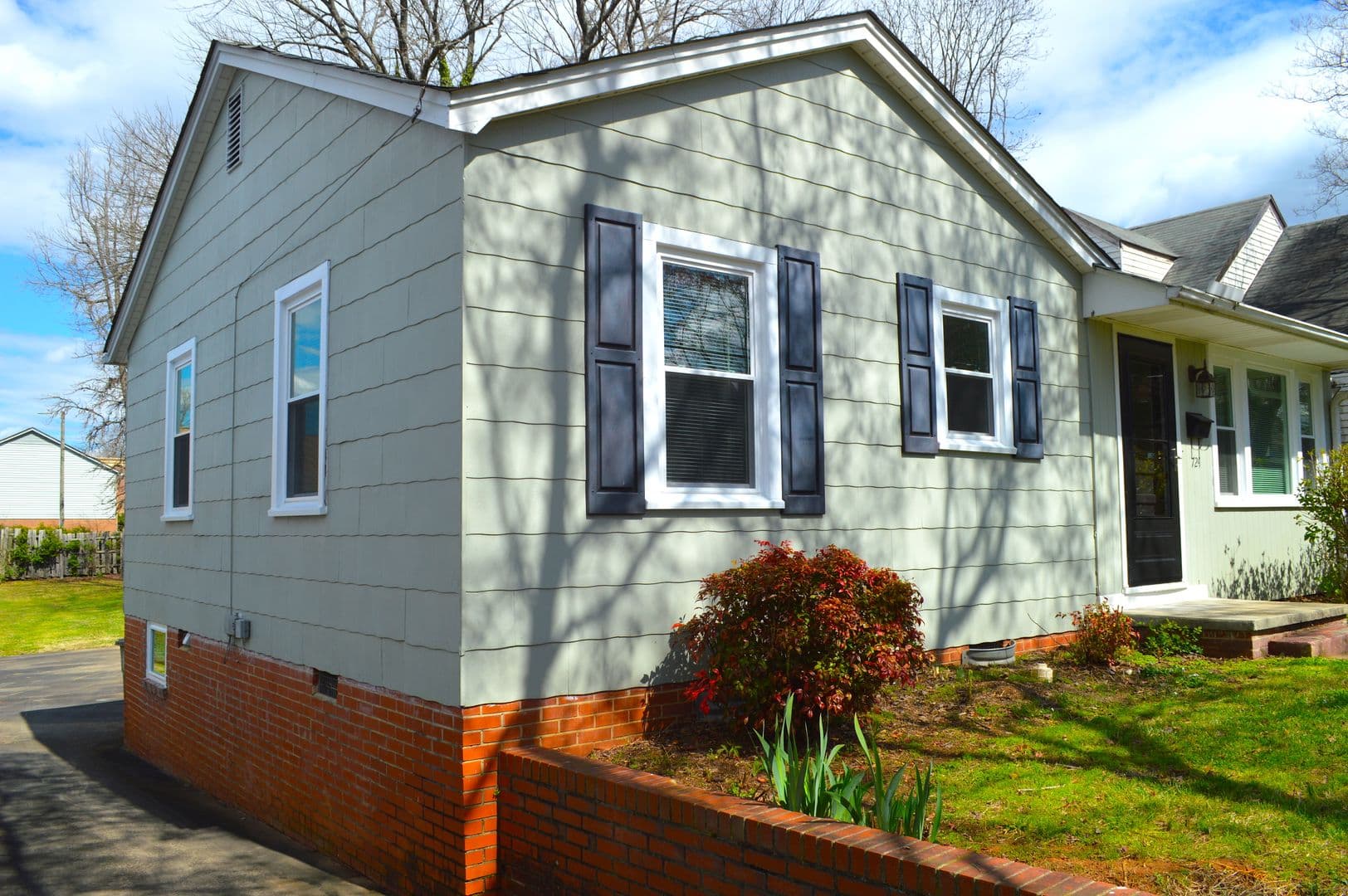 Salisbury House: 724 Maupin Ave.