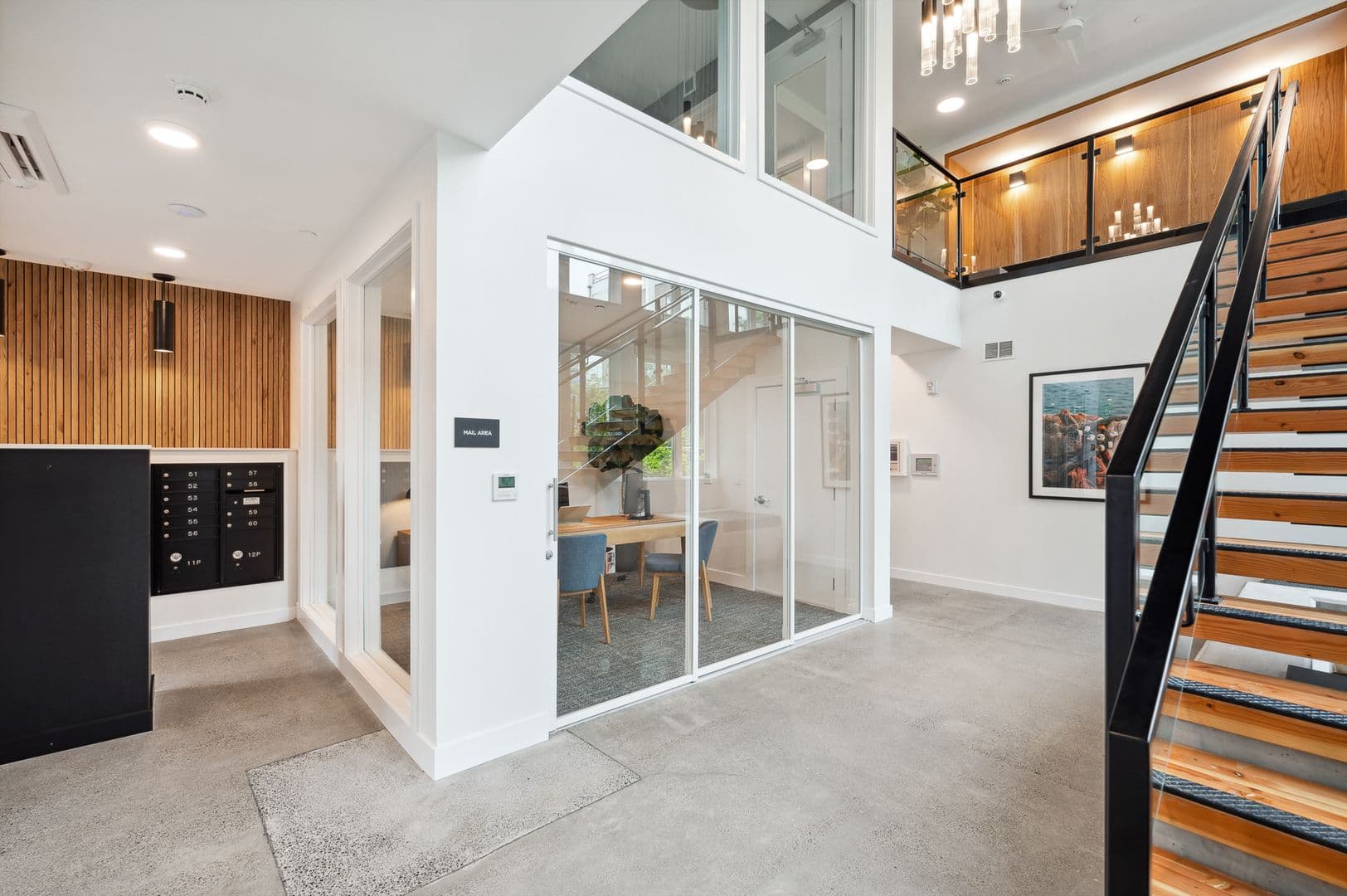 Seattle Apartment: 514 Federal Ave E