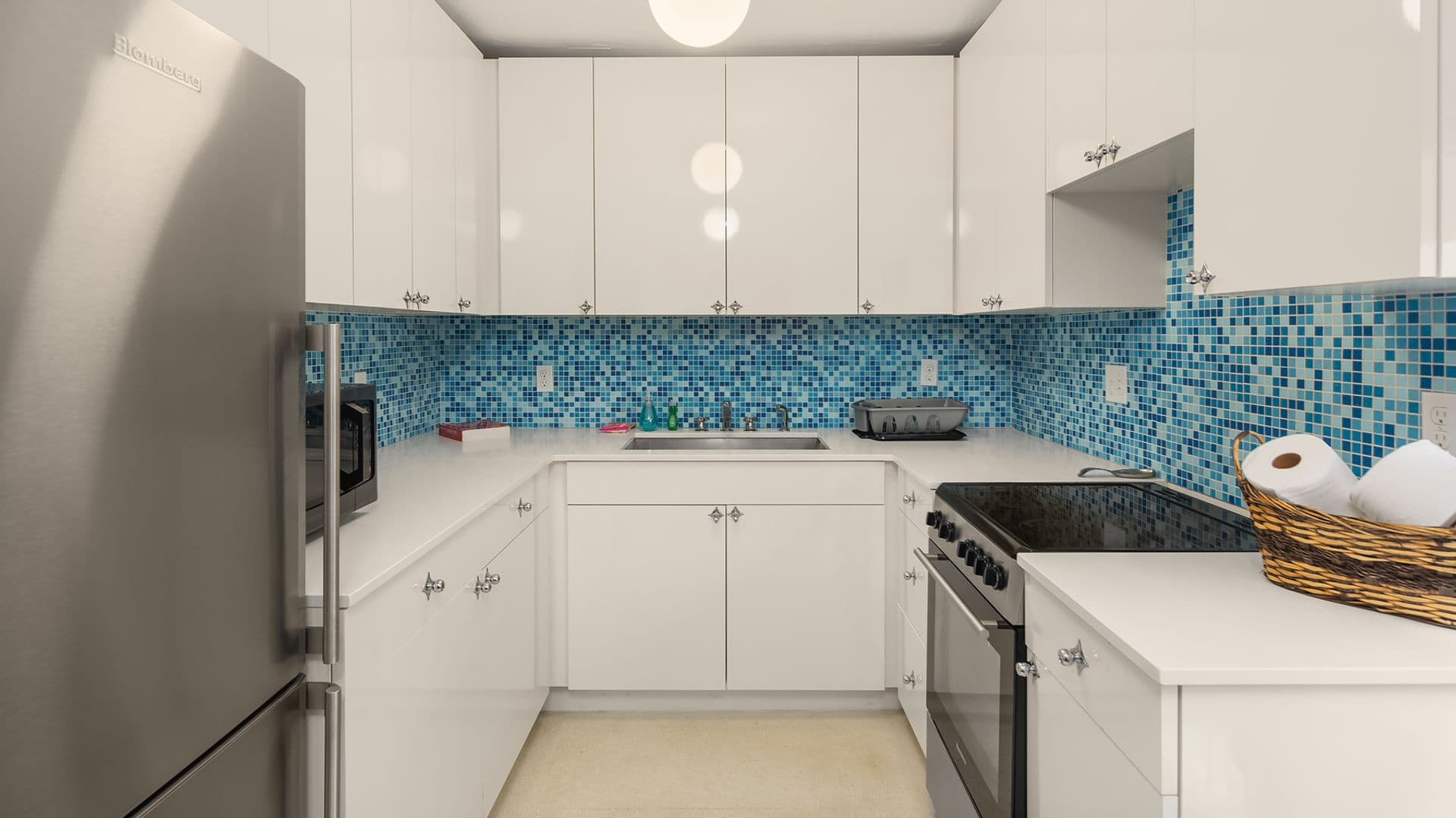 Seattle Apartment: 2410 NW 57th St.