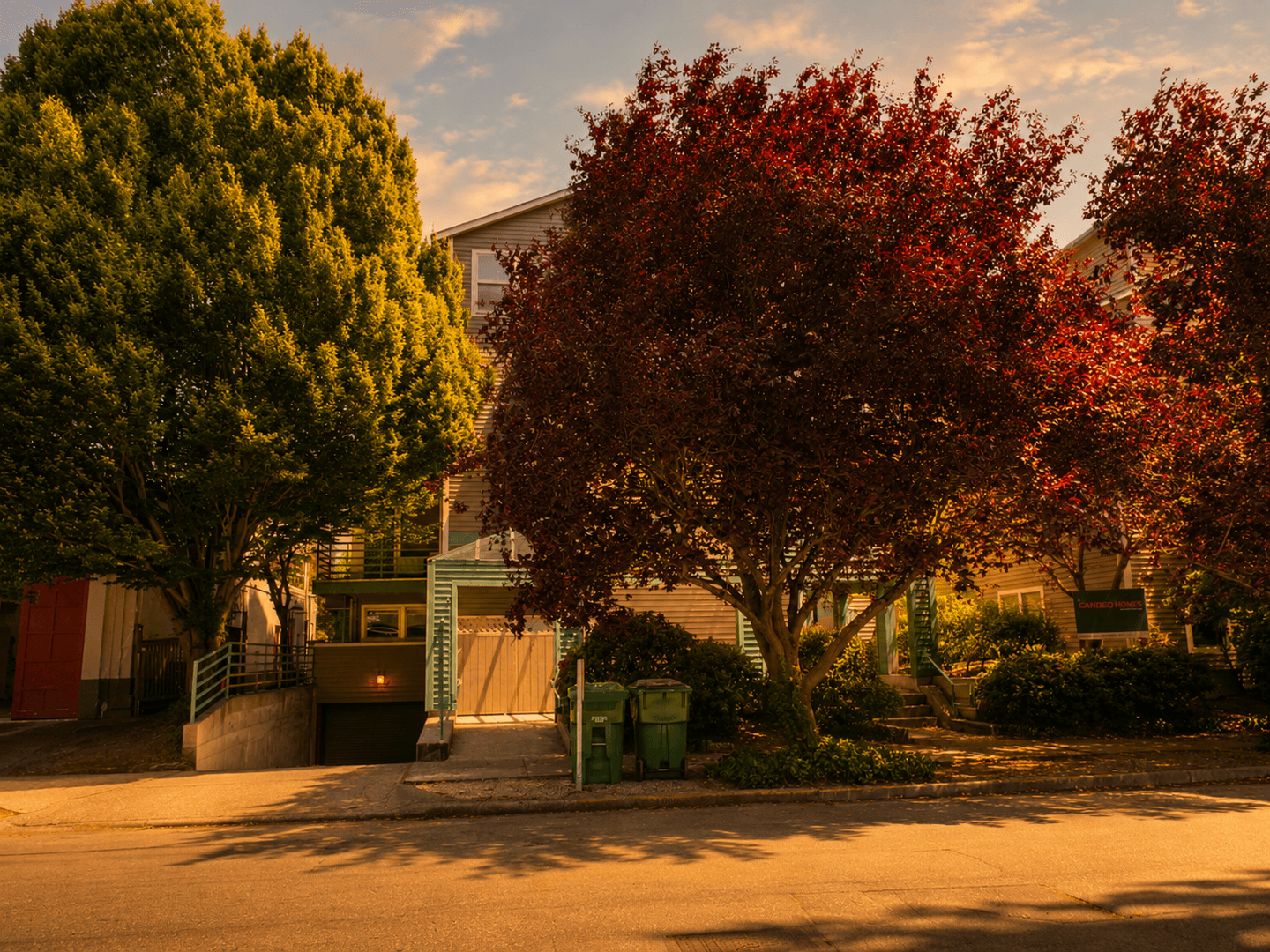 Seattle Apartment: 6840 Oswego Place NE