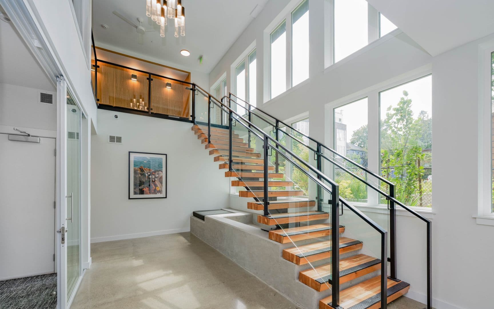 Seattle Apartment: 514 Federal Ave E
